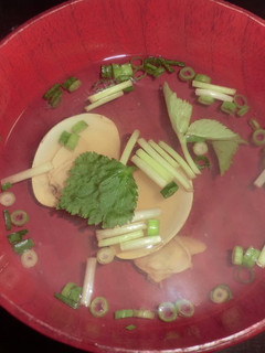A picture of Hamaguri Clam Clear Broth.
