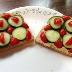 A picture of Mediterranean Toast.