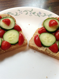 A picture of Mediterranean Toast.