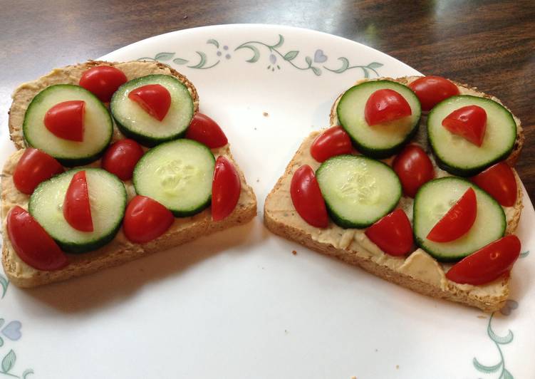 Step-by-Step Guide to Make Homemade Mediterranean Toast