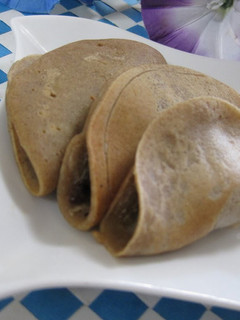 A picture of Toasted Barley Flour Waffle-Style Dorayaki.