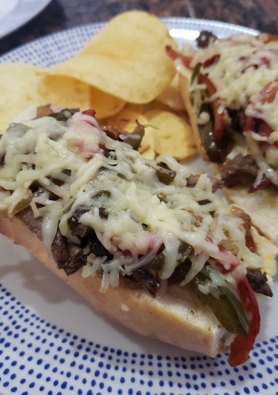 Una foto de Sándwich Philly Cheesesteak