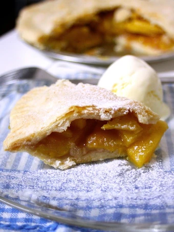 Easy Steps to Prepare Easy, Juicy Pineapple Pie which So Delicious