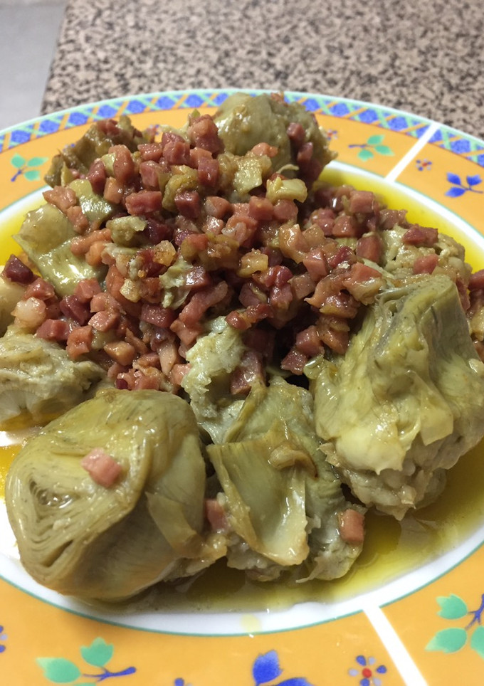 Una foto de Alcachofas de bote con jamón Thermomix