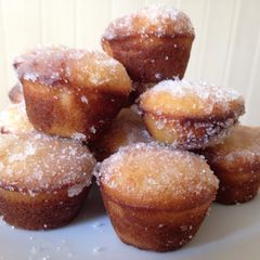 A picture of Jam-Doughnut Mini Muffins.