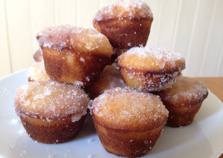 Recipe of Any-night-of-the-week Jam-Doughnut Mini Muffins