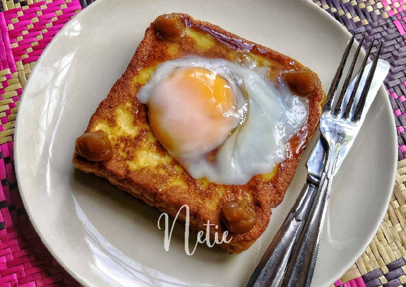 Roti bersalut telur