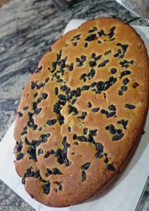 A picture of Peanut butter and mixed dry fruit cake.