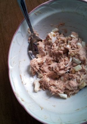 A picture of Tuna and egg salad sandwich.