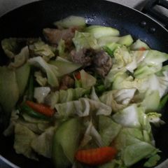A picture of Chicken Veggies.