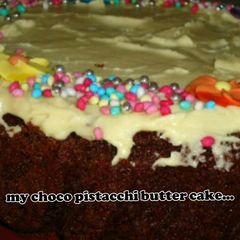 A picture of AMIEs CHOCO PISTACCHI BUTTER cake.