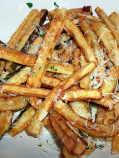 A picture of Easy Garlic Fries.