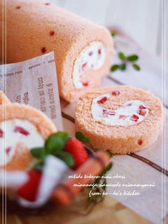 A picture of Strawberry Tiramisu Roll Cake.