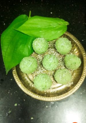 A picture of #Nariyal Paan Laddo.