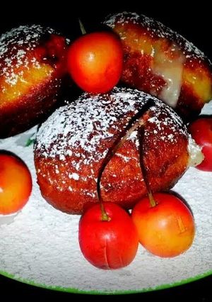 A picture of Mike's 1970's Doughnuts.
