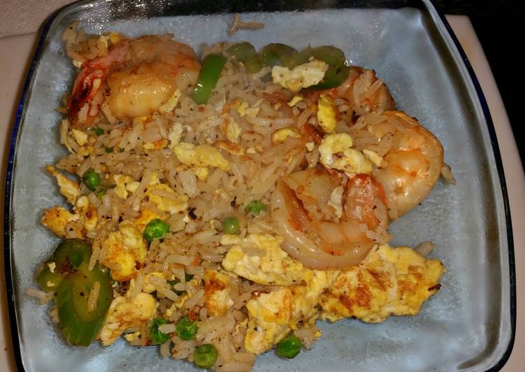 Recipe of Favorite Shrimp, Egg and Pea fried rice