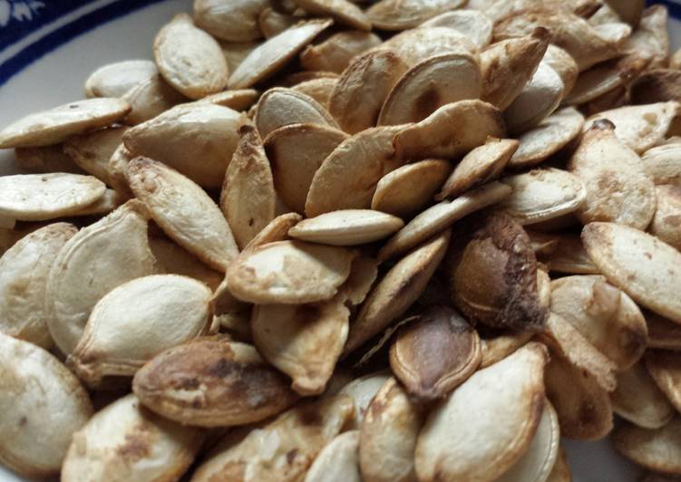 Step-by-Step Guide to Prepare Quick Salted Pumpkin Seeds
