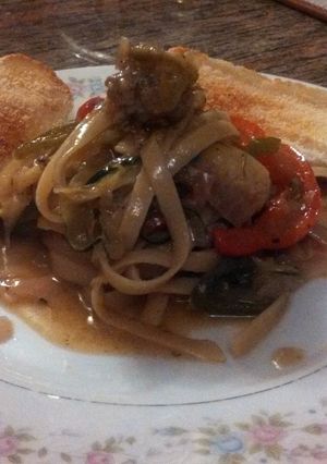A picture of Sausage and Peppers Pasta (one pot).