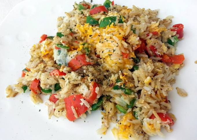 Egg And Bell Pepper Fried Rice Recipe By Leegoh Cookpad