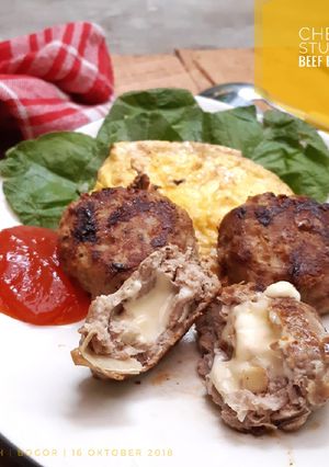 Foto resep Cheese Stuffed Beef Burger DEBM Keto