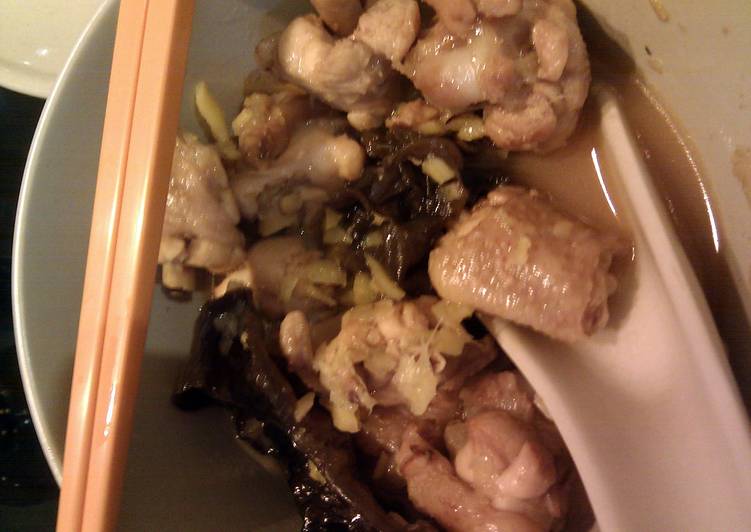 Hakka-style Yellow Wine Chicken