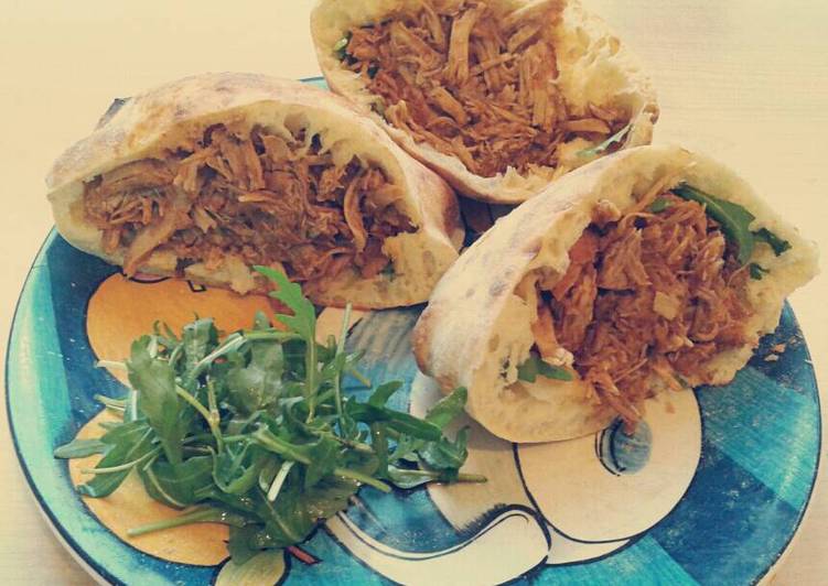 Simple Way to Make Homemade Pulled Pork Pitas