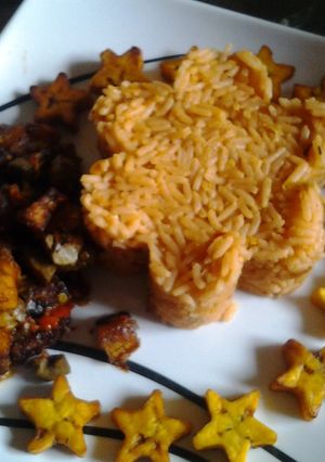 A picture of Jollof rice.