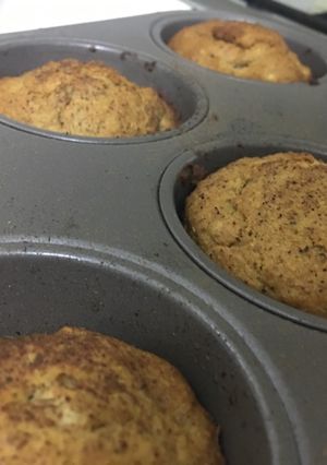 Una foto de Muffins de manzana y canela