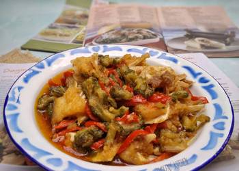 Resep Unik Tumis Pare Goreng &amp;amp; Tulang Jambal (dengan Bumbu Dasar Putih) Ala Rumahan