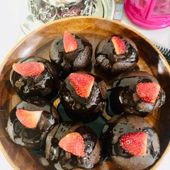 A picture of Chocolate cupcakes.