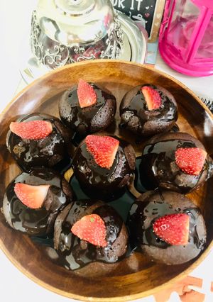 A picture of Chocolate cupcakes.