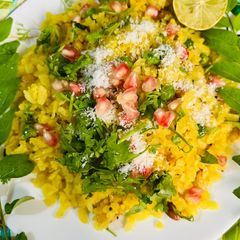 A picture of Potato Peas Onion Poha.