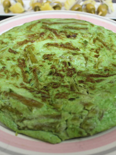 Una foto de Tortilla verde de espárragos