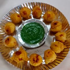 Paneer vegetable vada A picture of Paneer vegetable vada.