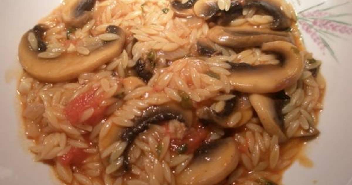 Orzo with mushrooms Recipe by Cookpad Greece Cookpad