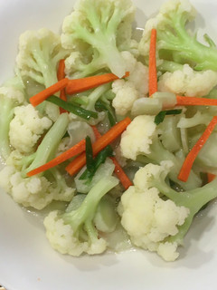 清炒花椰菜 的食譜成品照片