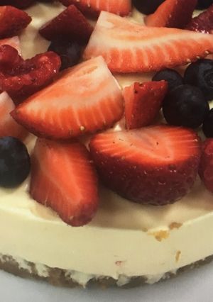 Φωτογραφία της συνταγής Cheesecake με φρούτα του δάσους