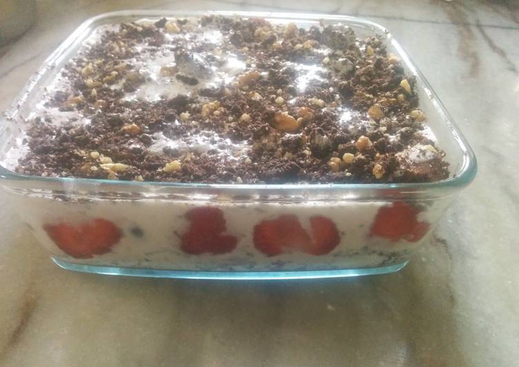 Recipe of Super Quick Homemade Super fast creamy oreo desert