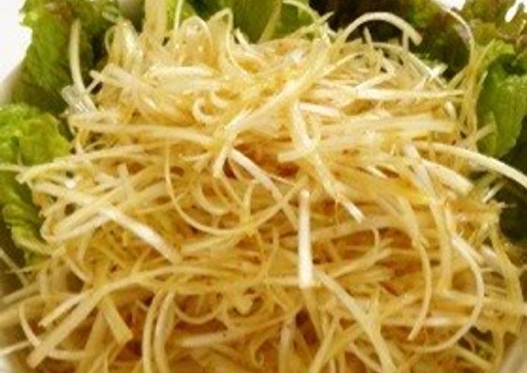 Recipe of Favorite Korean Leek Salad