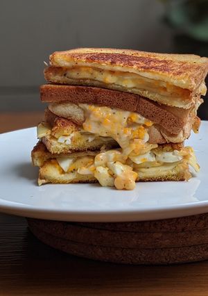 Foto resep EGG & CHEESE TOAST