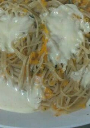 Una foto de Fideos con zapallo y queso