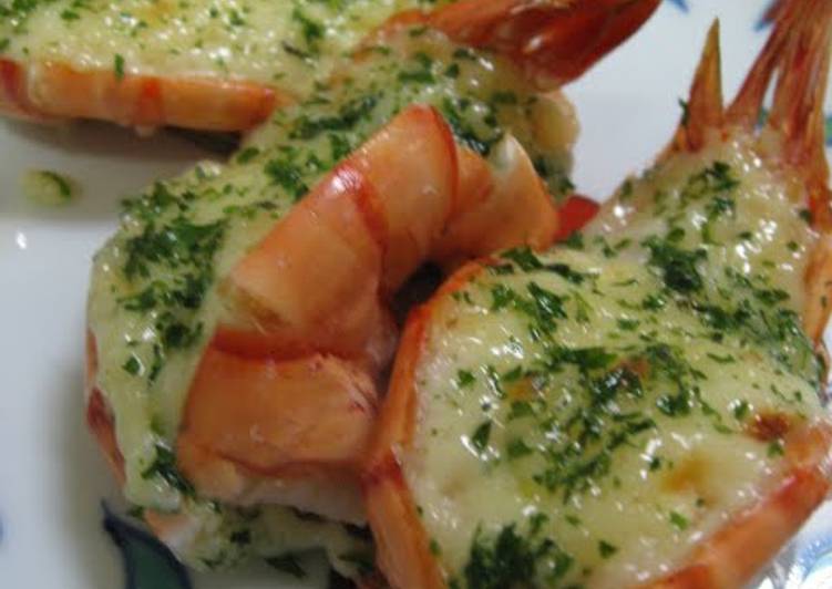 Grilled Shrimp With Mayonnaise Made in an Oven