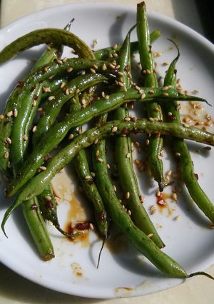 A picture of Sesame Garlic Green Beans.