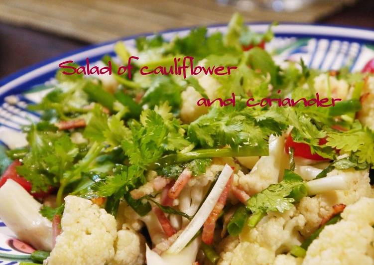 Crunchy Cauliflower and Cilantro Salad