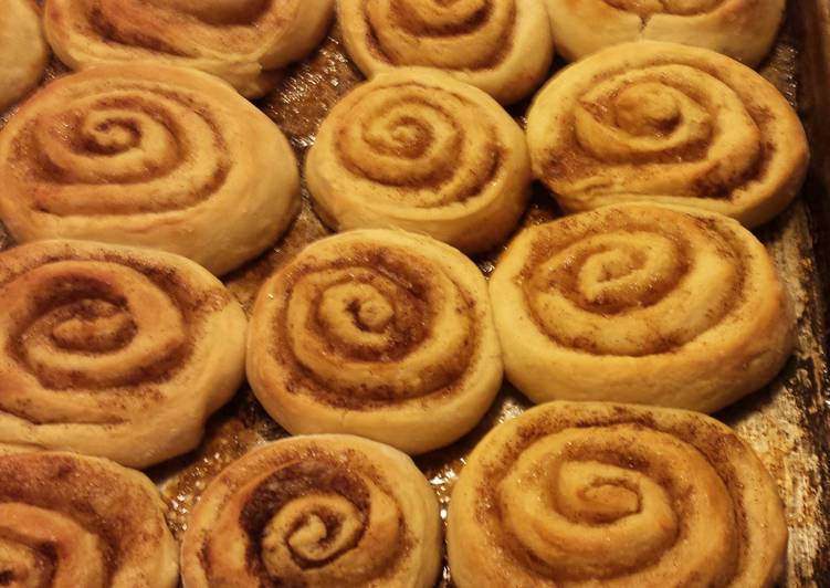 How to Prepare Any-night-of-the-week Homemade Cinnamon Rolls