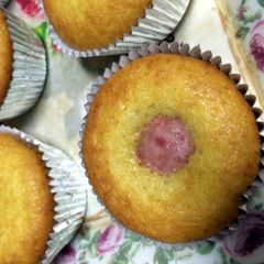 A picture of mini corn dog.
