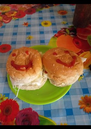 A picture of Veg burger.