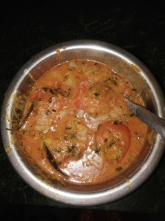 ग्रेवी चीज़ स्टफ टोमैटो (Gravy cheese stuff tomato recipe in hindi) रेसिपी मुख्य फोटो