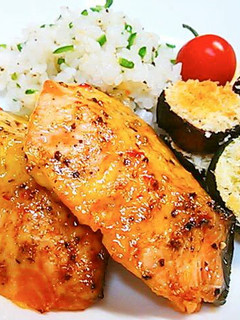 A picture of Oven-Baked Salmon with Sweet Chili Mayo Sauce.
