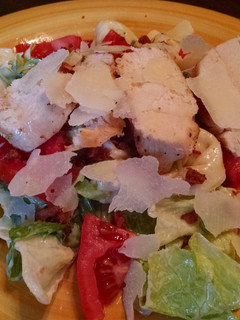 A picture of Chicken, Tortellini Caesar Salad.